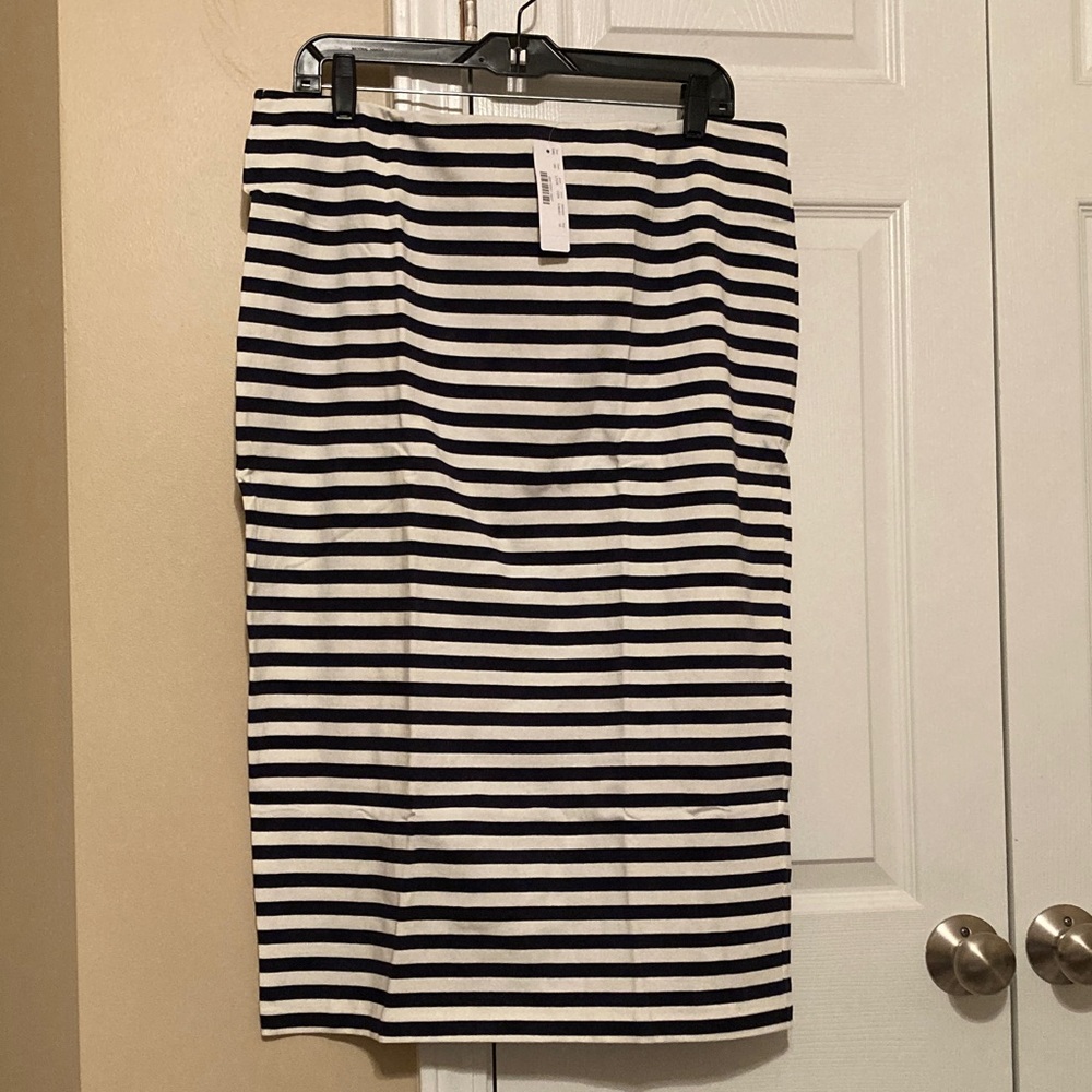 JCrew knit pencil skirt in stripe